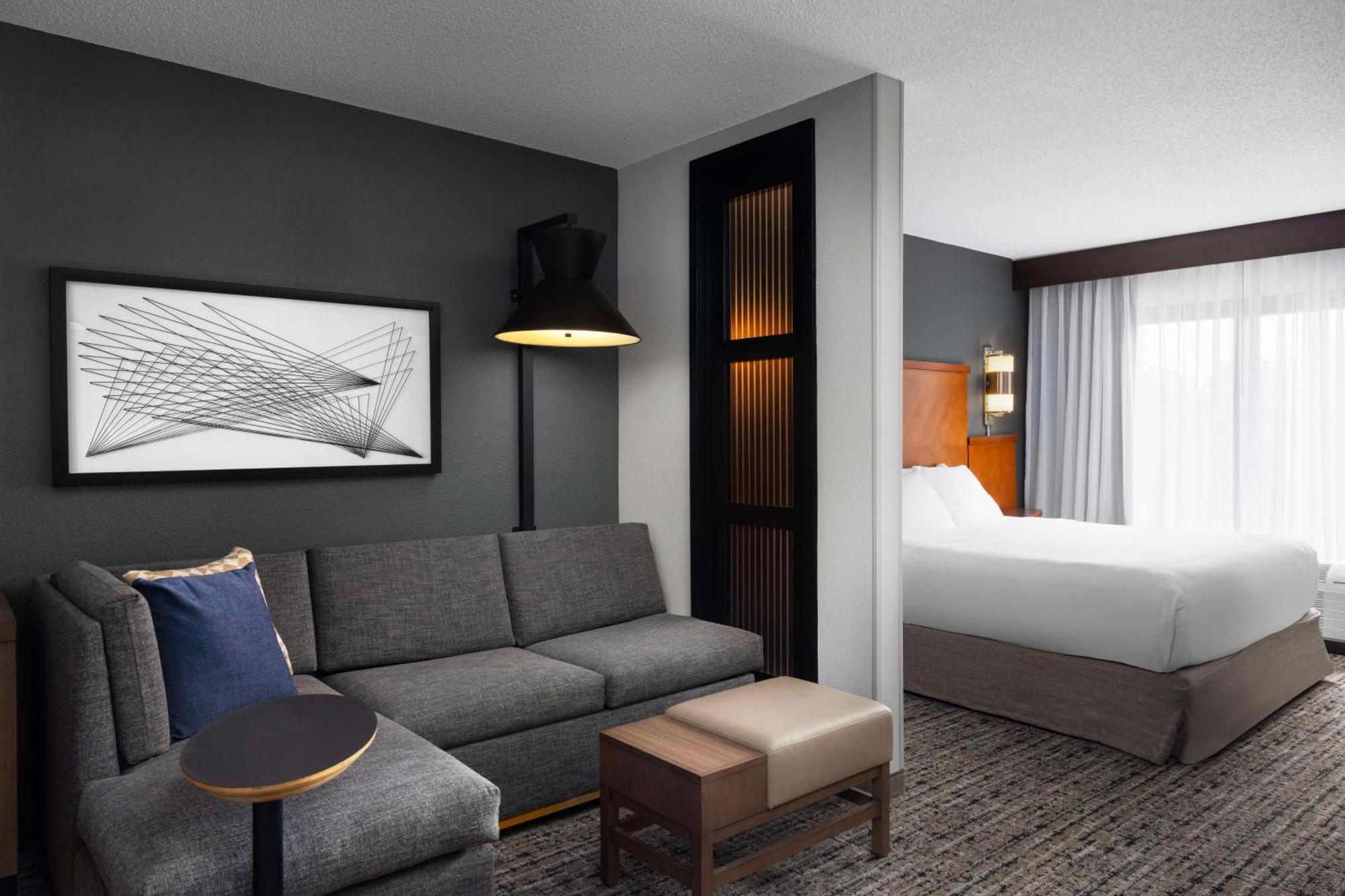 Hyatt Place El Paso Airport Exterior photo